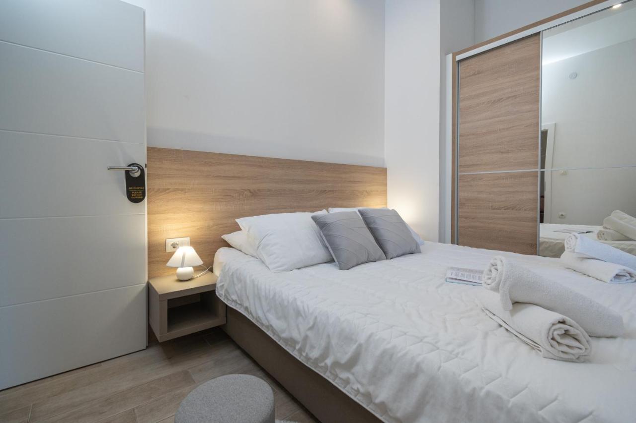 Apartments Palace Kolovare ซาดาร์ ภายนอก รูปภาพ