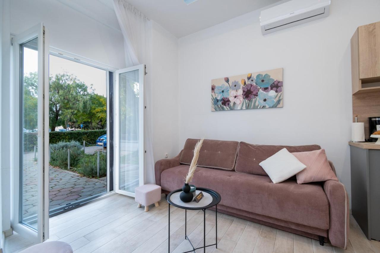 Apartments Palace Kolovare ซาดาร์ ภายนอก รูปภาพ